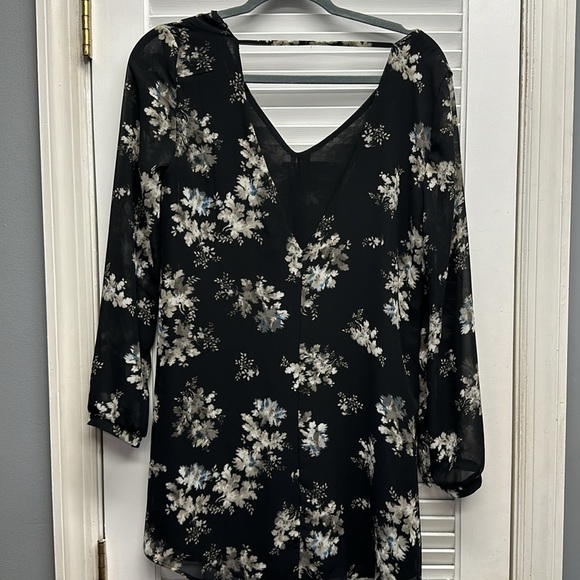 Anthropologie ASTR long sleeve chiffon sheer sleeve dress size XS - Picture 6 of 7